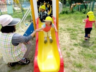 好きな遊具で遊びます 好きな遊具で遊びます